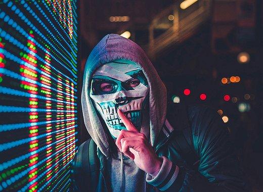 DeFi 协议 Abracadabra 遭黑客攻击，损失 180 万美元