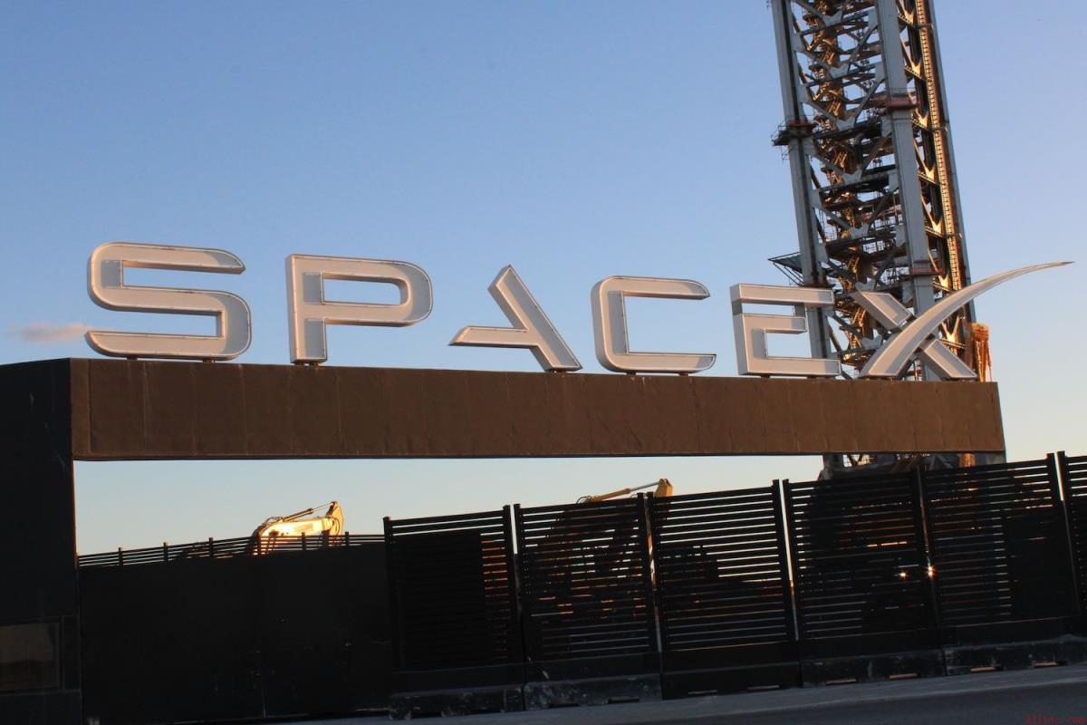 SpaceX估值达2.94万亿美元，超越亚马逊和微软